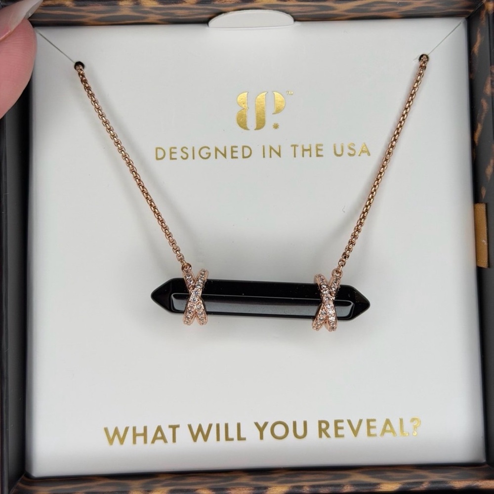 Chic Black Pendant Necklace with Gold Accents